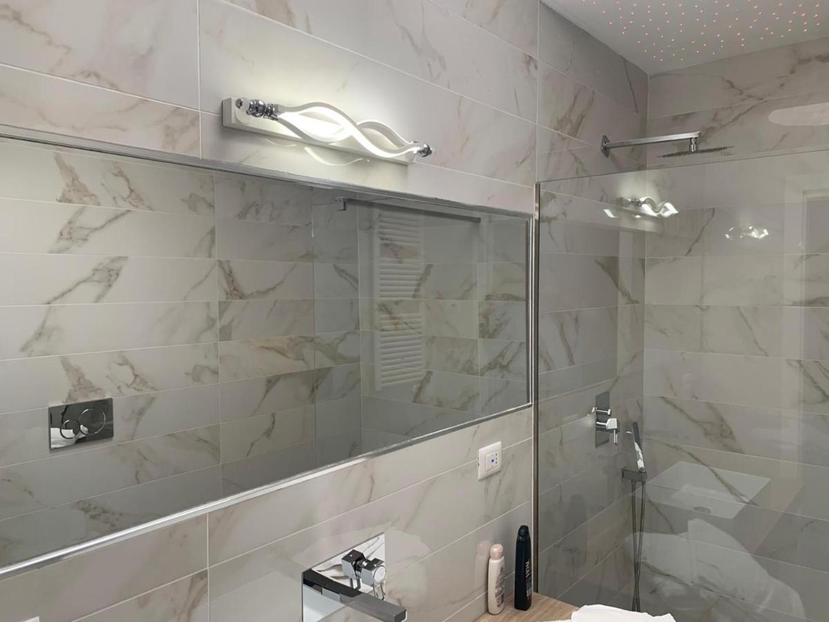 Penthouse Aureliana Attico Con Piscina A Roma Appartement Buitenkant foto
