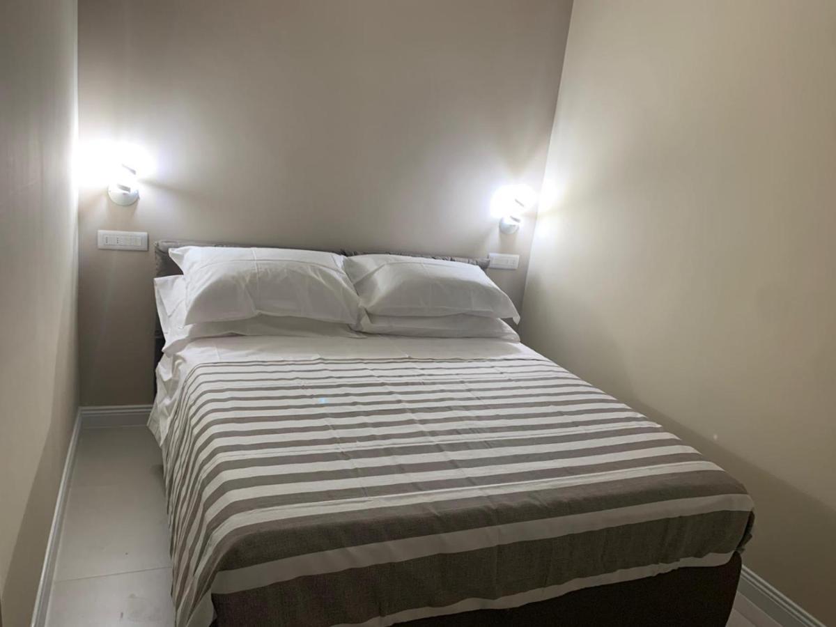 Penthouse Aureliana Attico Con Piscina A Roma Appartement Buitenkant foto